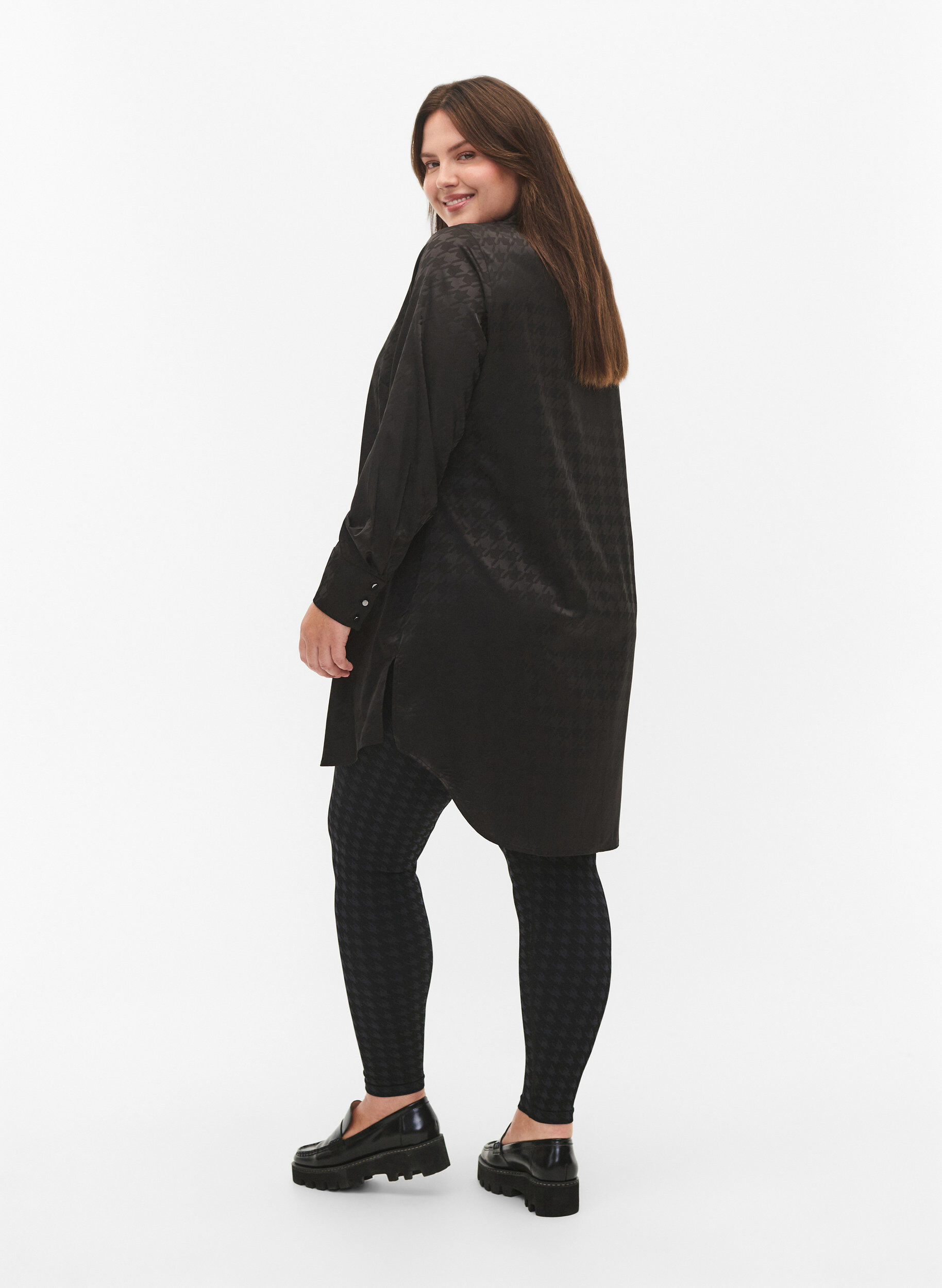 ZizziNaadloze legging in pied-de-poule patroon, Black w. Dark Grey, Model image number 1