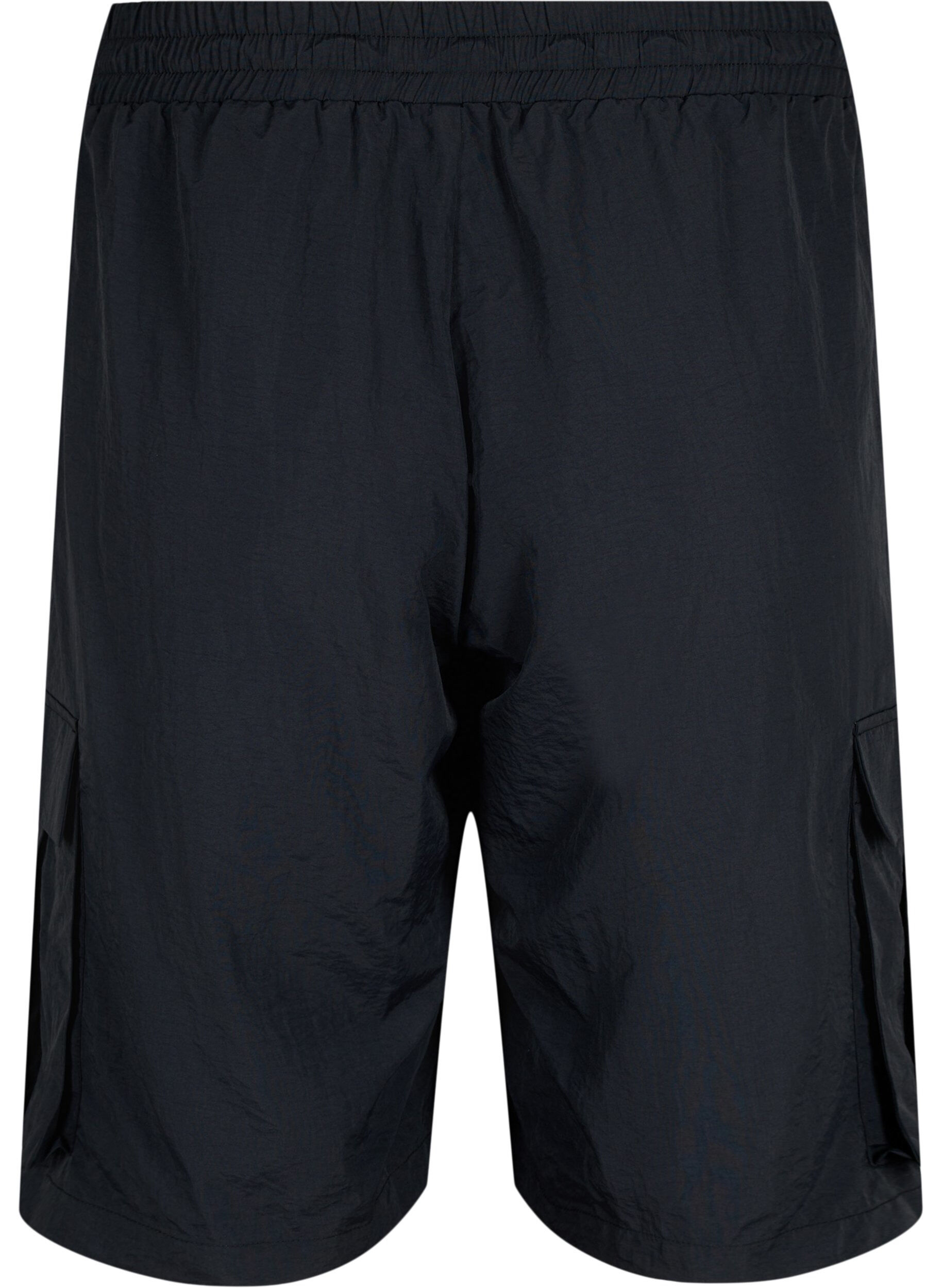 Zizzi Korte broek met hoge taille en cargozakken, Black, Packshot image number 1
