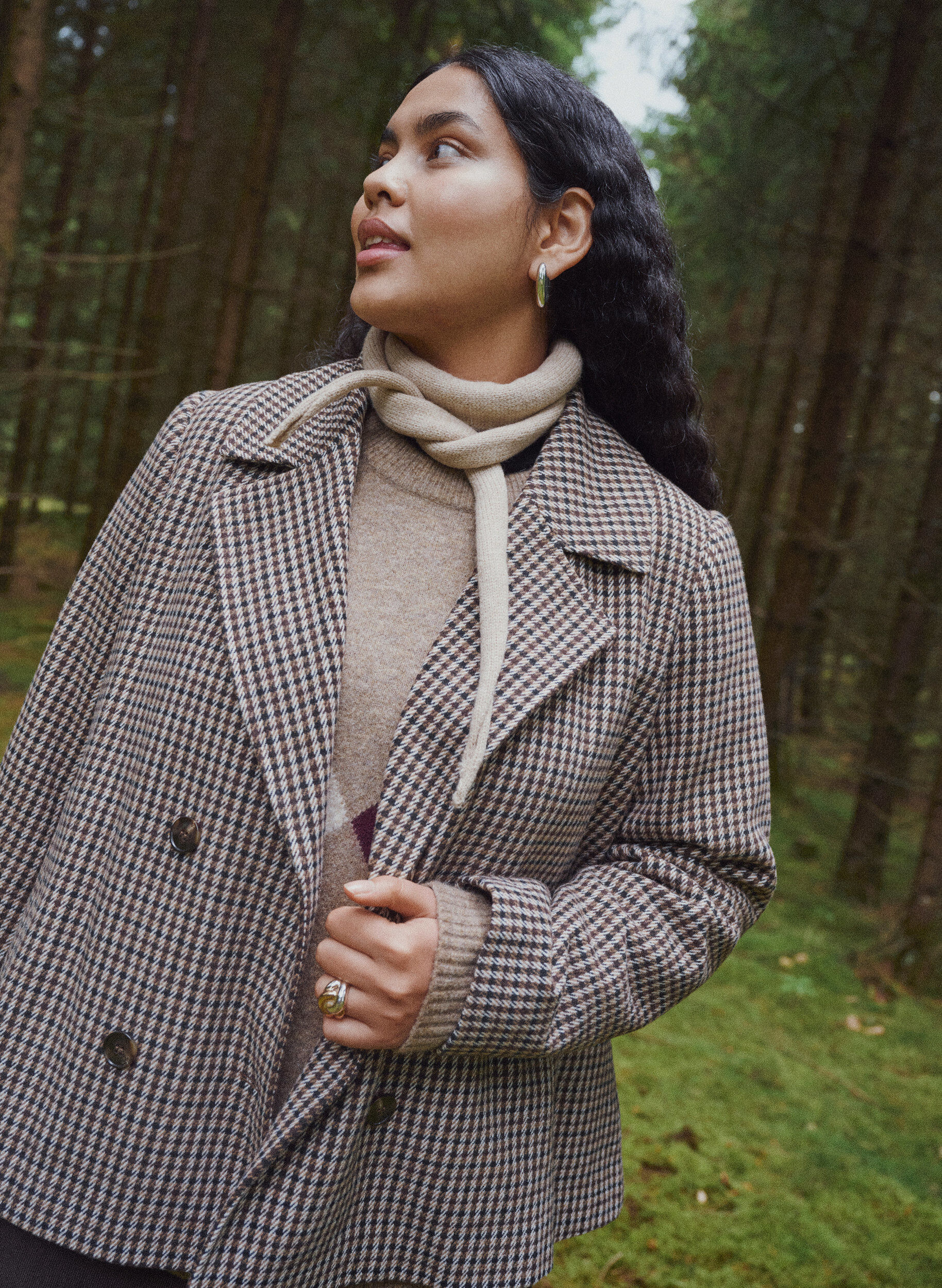 Manteau court &agrave; carreaux &agrave; double boutonnage
