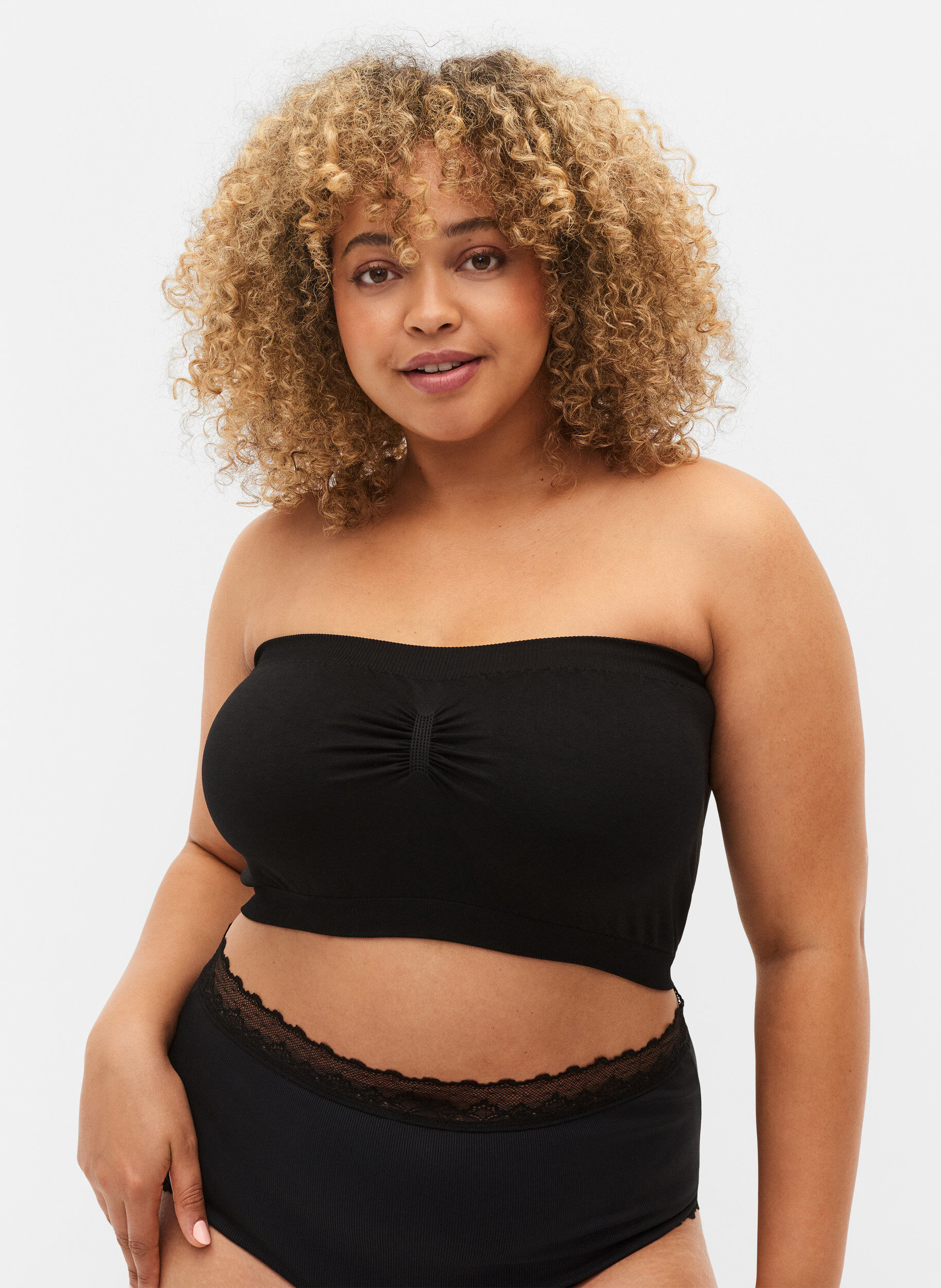 Soutien-gorge bandeau, Noir, Model
