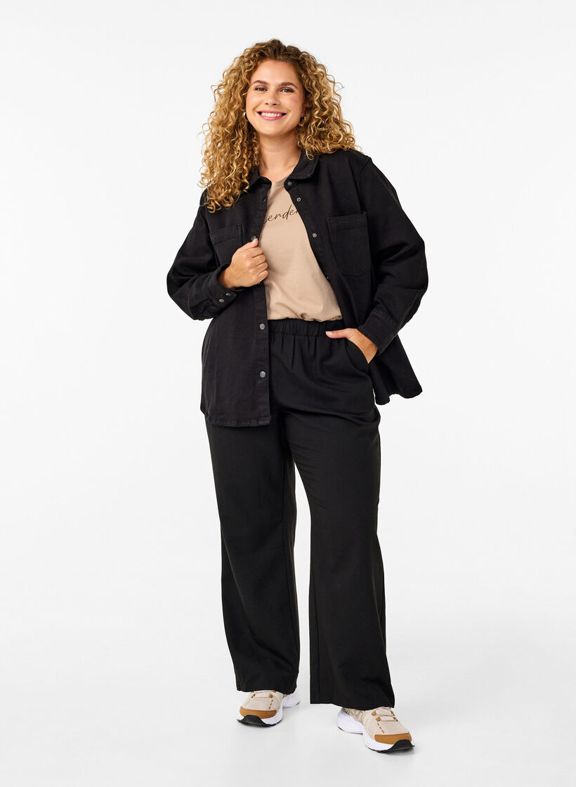 Denim shirt met knopen en borstzakken, Black, Image image number 0