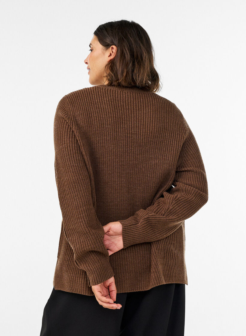 Blouse en maille c&ocirc;tel&eacute;e avec d&eacute;tails de boutons, Marron, Model image number 2