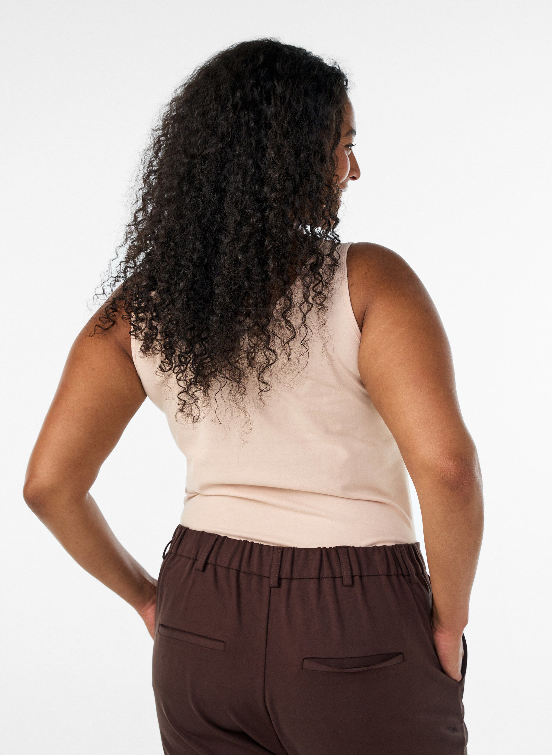 ZizziEffen basic top in katoen, Beige, Model image number 2
