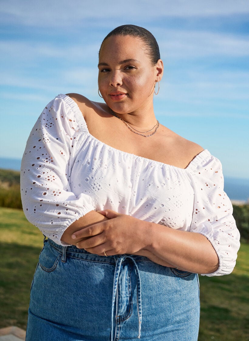 Blouse &agrave; manches courtes bouffantes et motif ajour&eacute;, Blanc, Image image number 0