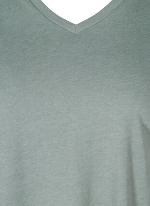 T-shirt met v-hals, Balsam Green, Packshot image number 2