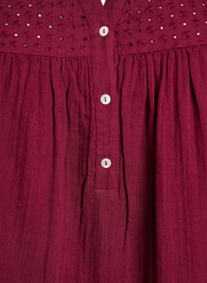 Blouse in katoenen mousseline met broderie anglaise, Donker Bordeaux, Packshot image number 2