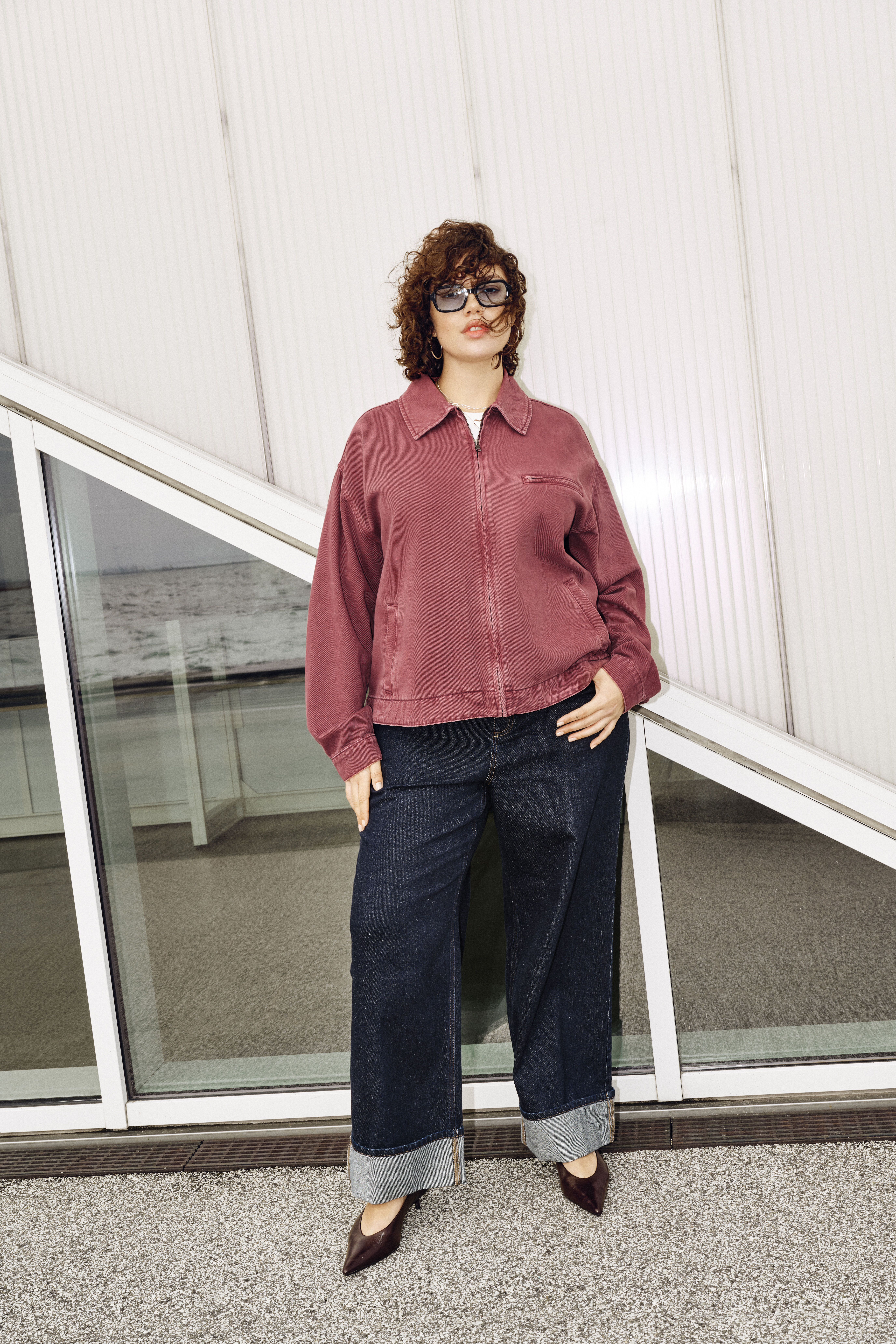 ZizziGekleurde spijkerjas, , Model