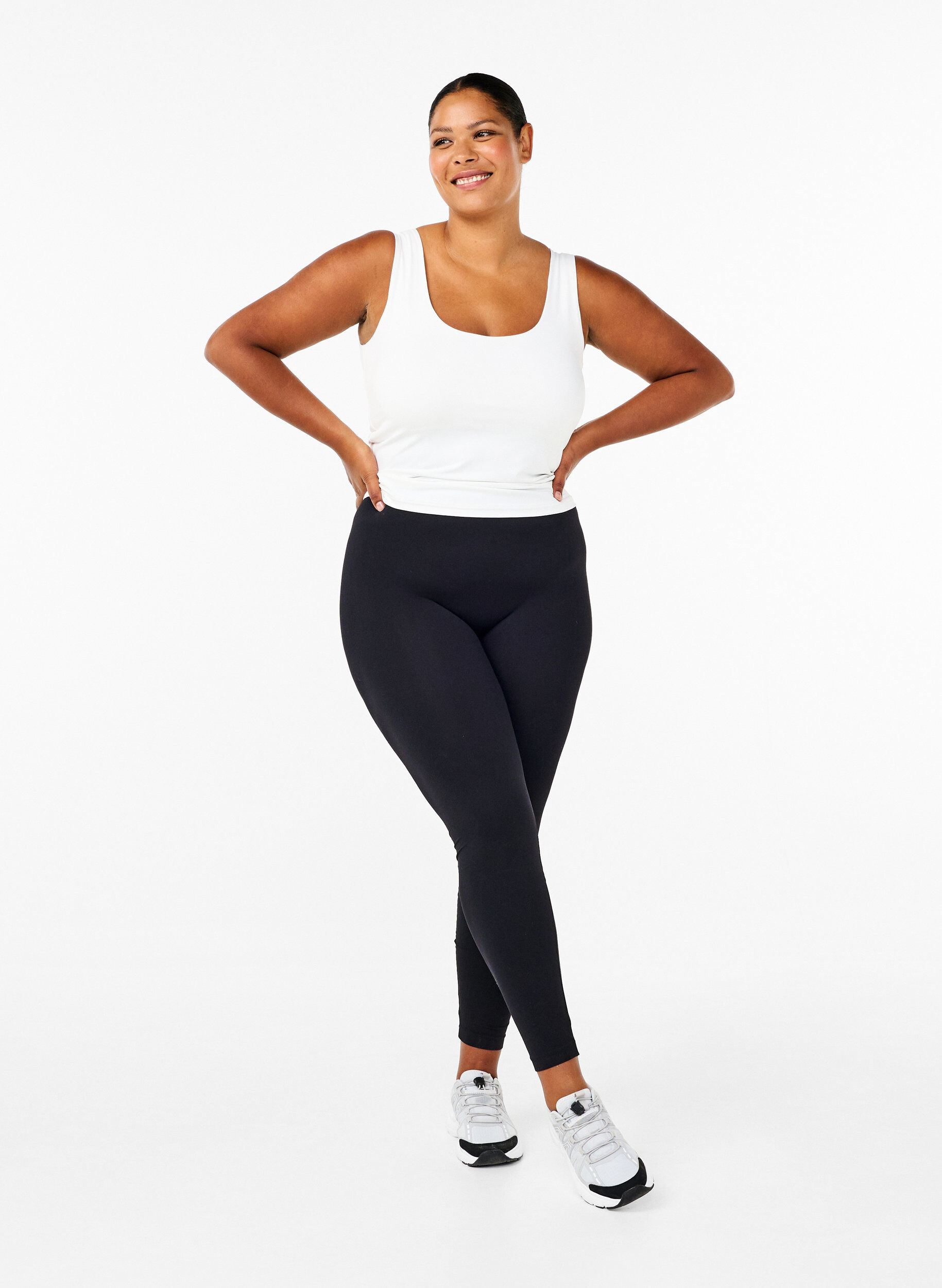 ZizziNaadloze basis legging, Zwart, Model image number 1