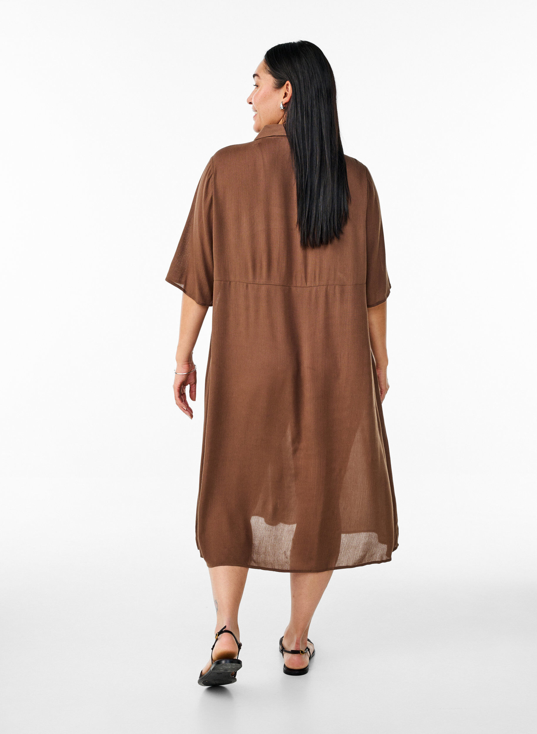 Zizzi Robe chemise mi-longue &agrave; manches courtes, Rain Drum, Model image number 1