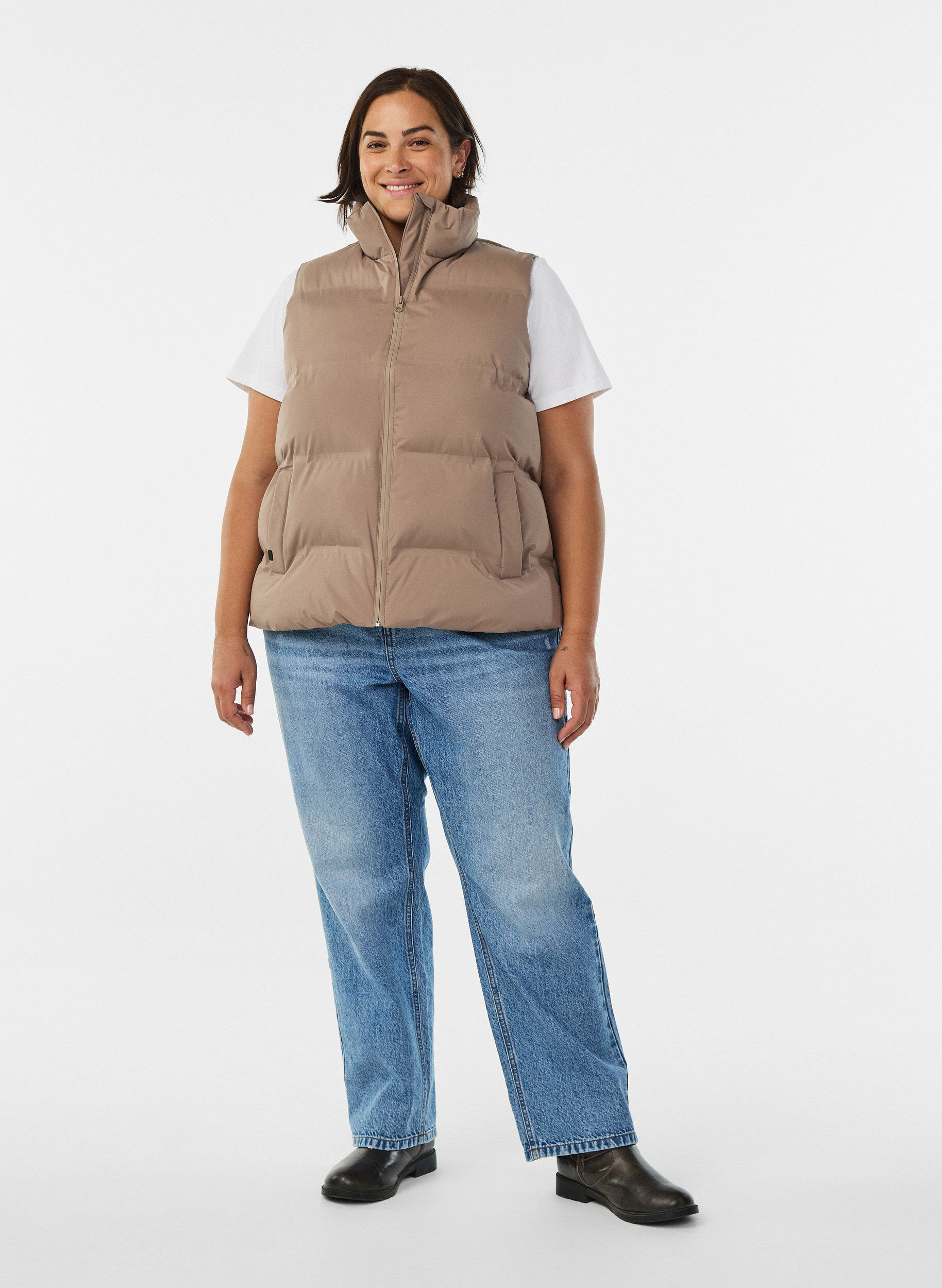 ZizziDoudoune sans manches courte avec col montant, Marron, Model image number 1