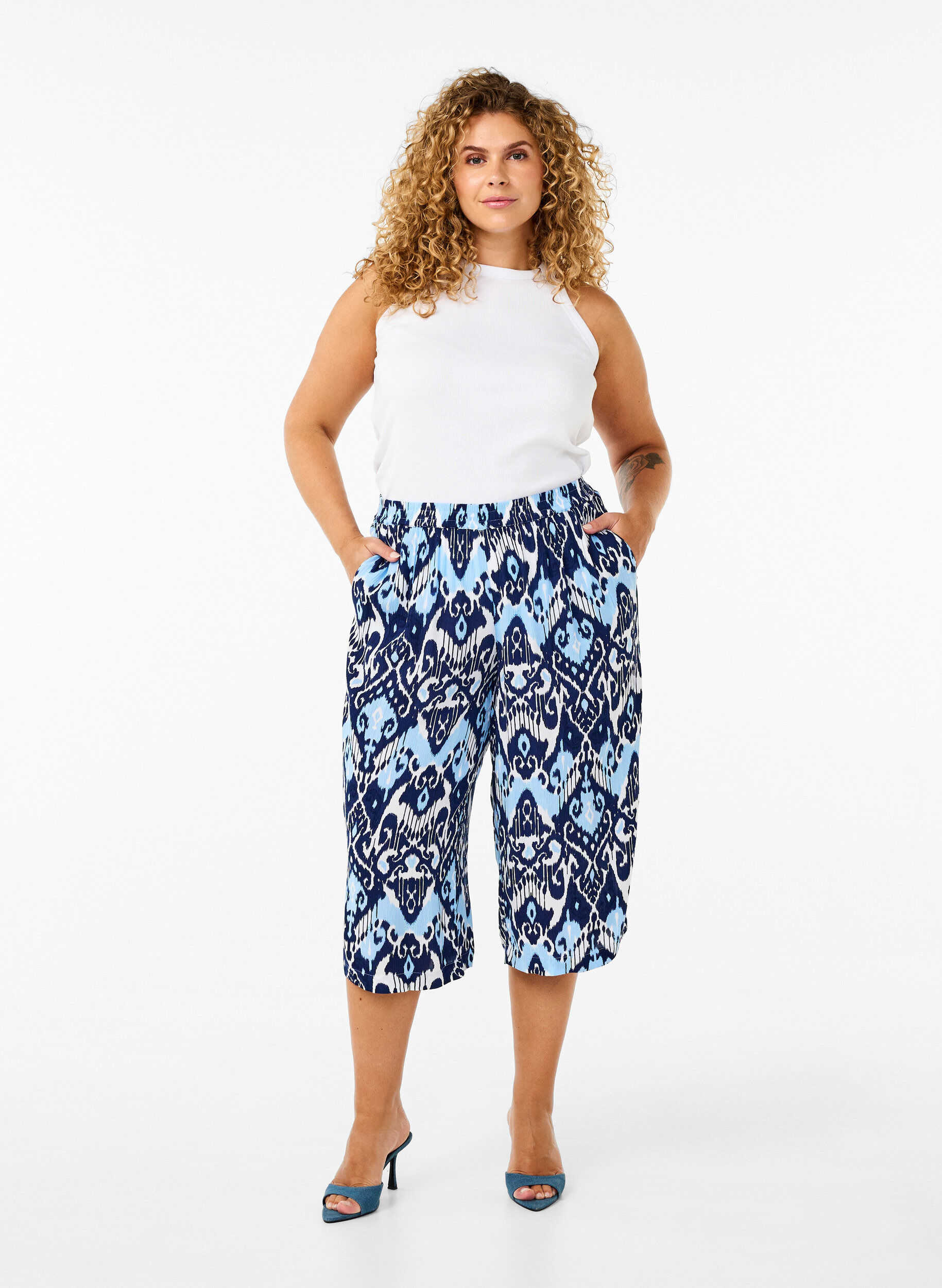 ZizziViscose culotte broek met print, Blue Ethnic AOP, Model image number 3