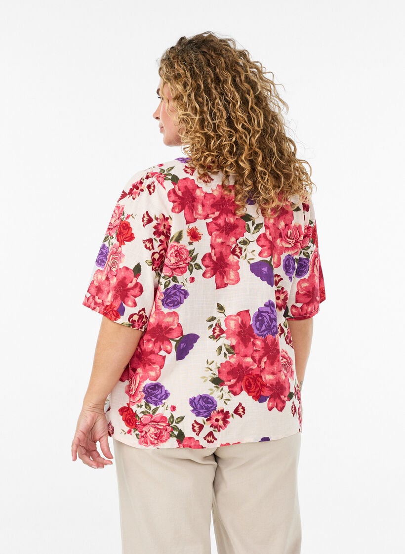 Chemise en coton &agrave; manches courtes avec col V, Rouge, Model image number 2