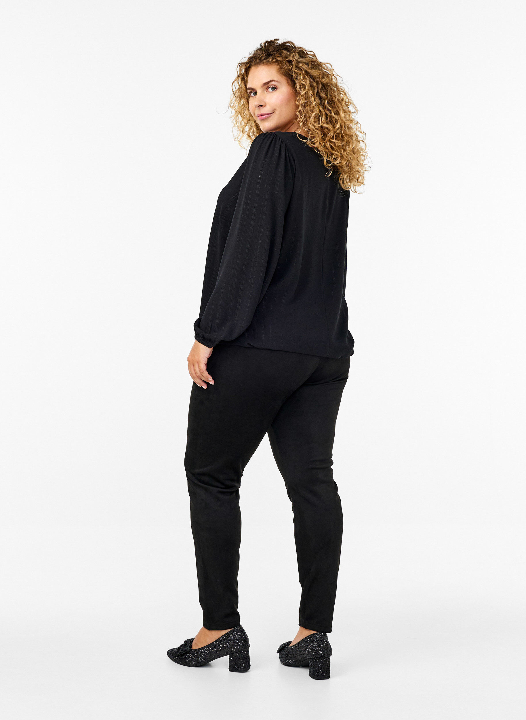 Zizzi Leggings en imitation daim, Black, Model image number 1