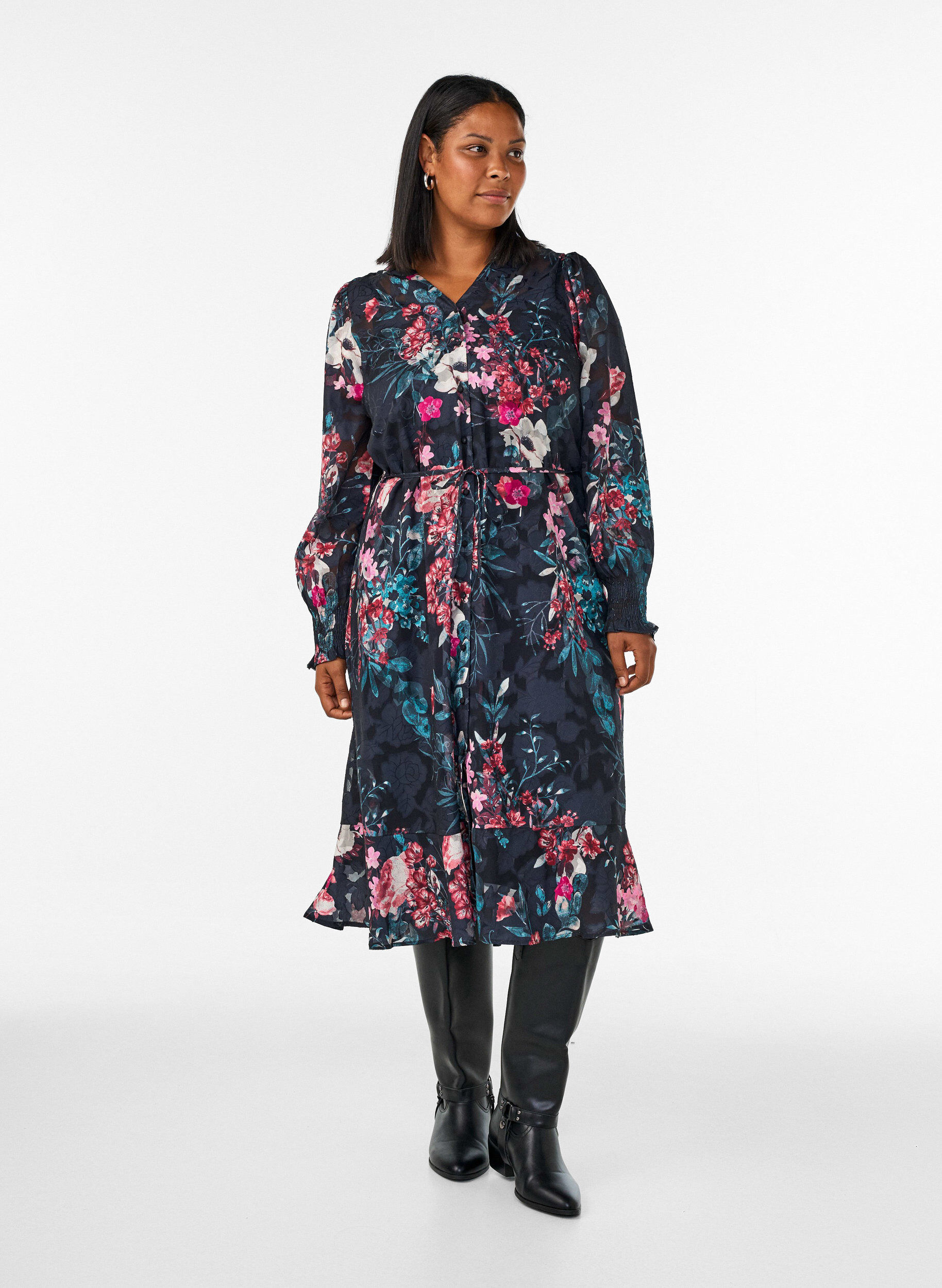 ZizziBloemen midi-jurk met geweven textuur en strikceintuur, Zwart, Model image number 0