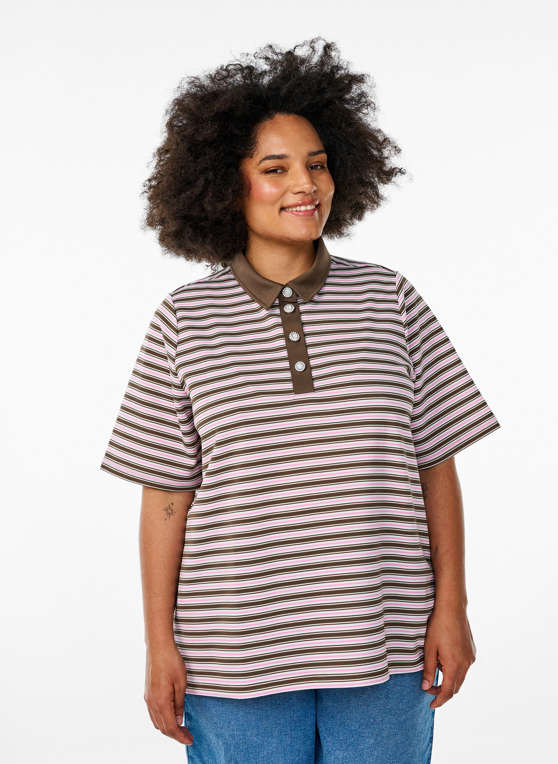 ZizziGestreept poloshirt met korte mouwen en rits, Bruin, Model image number 0