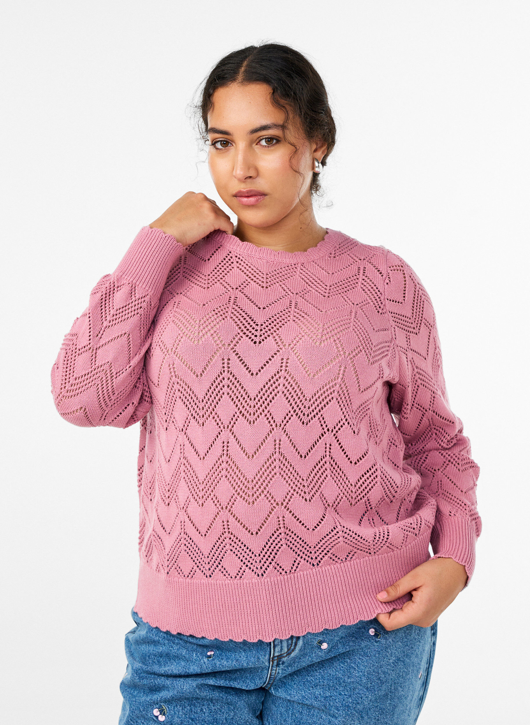 Blouse en maille &agrave; motifs avec bord ondul&eacute; et encolure ronde, Rose, Model