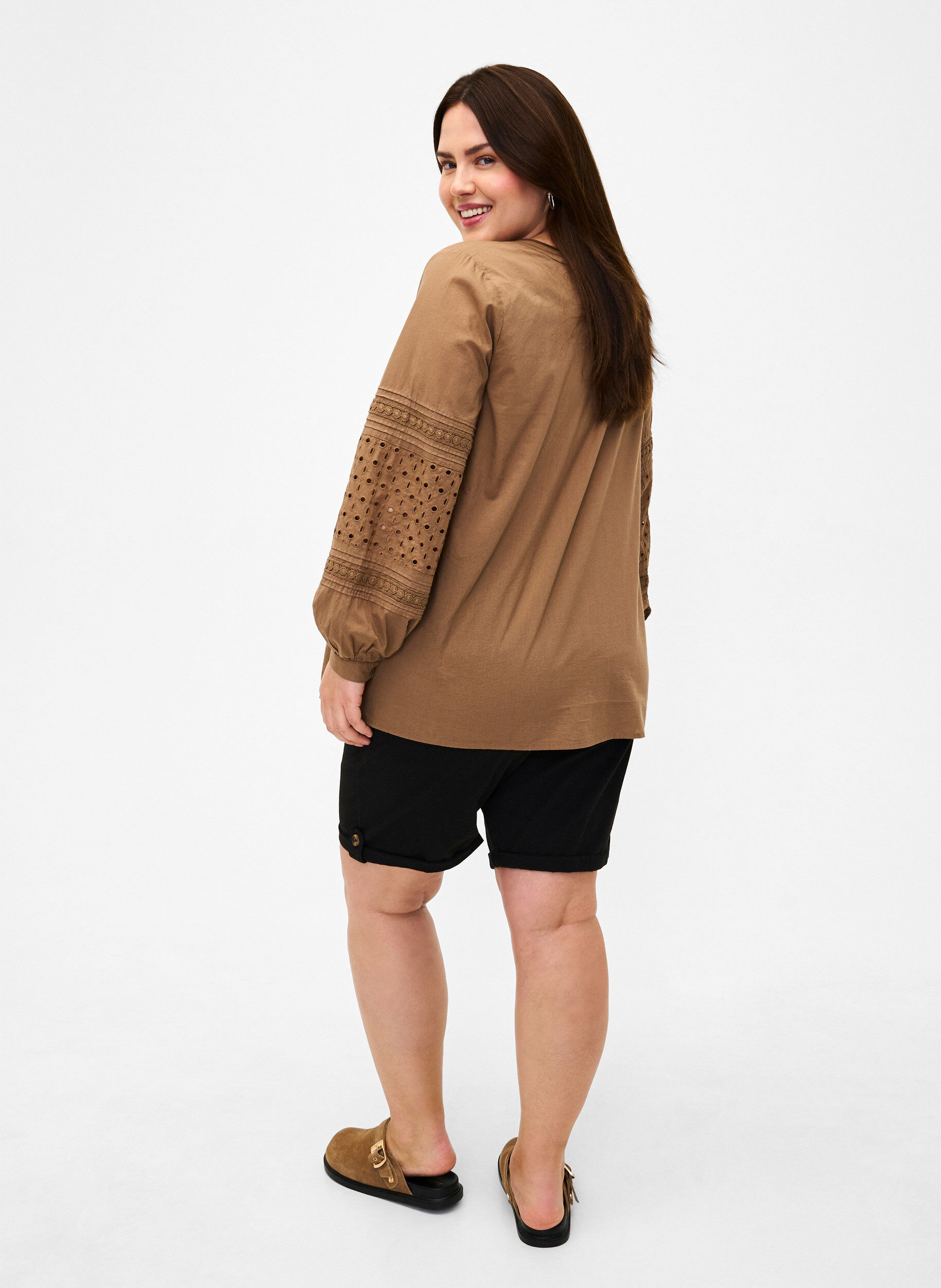 ZizziKorte chino broek met zakken, Black, Model image number 1