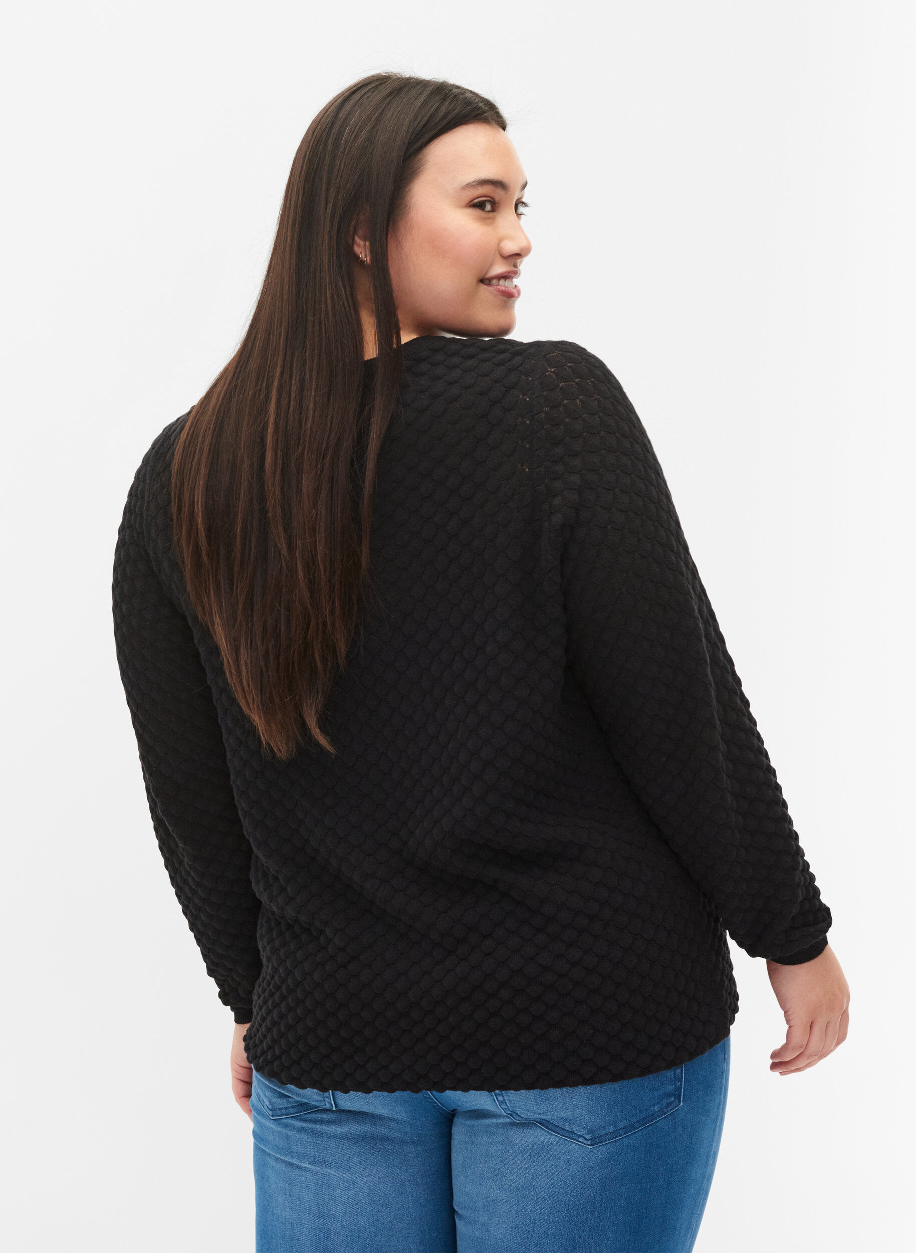 Zizzi Pull en maille &agrave; motifs avec col en V, Black, Model image number 1