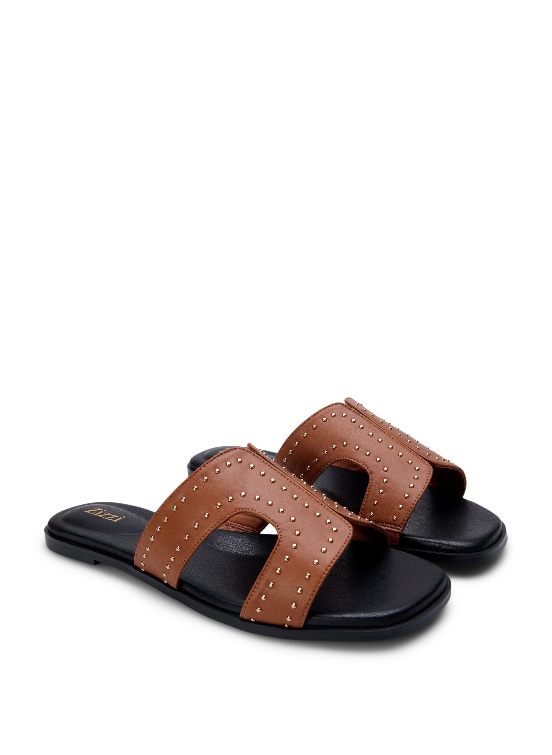 ZizziWide fit - Platte sandalen met studs, Bruin, Packshot image number 1