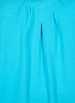 Top en coton avec col rond et bordure en dentelle, Blue Atoll, Packshot image number 2