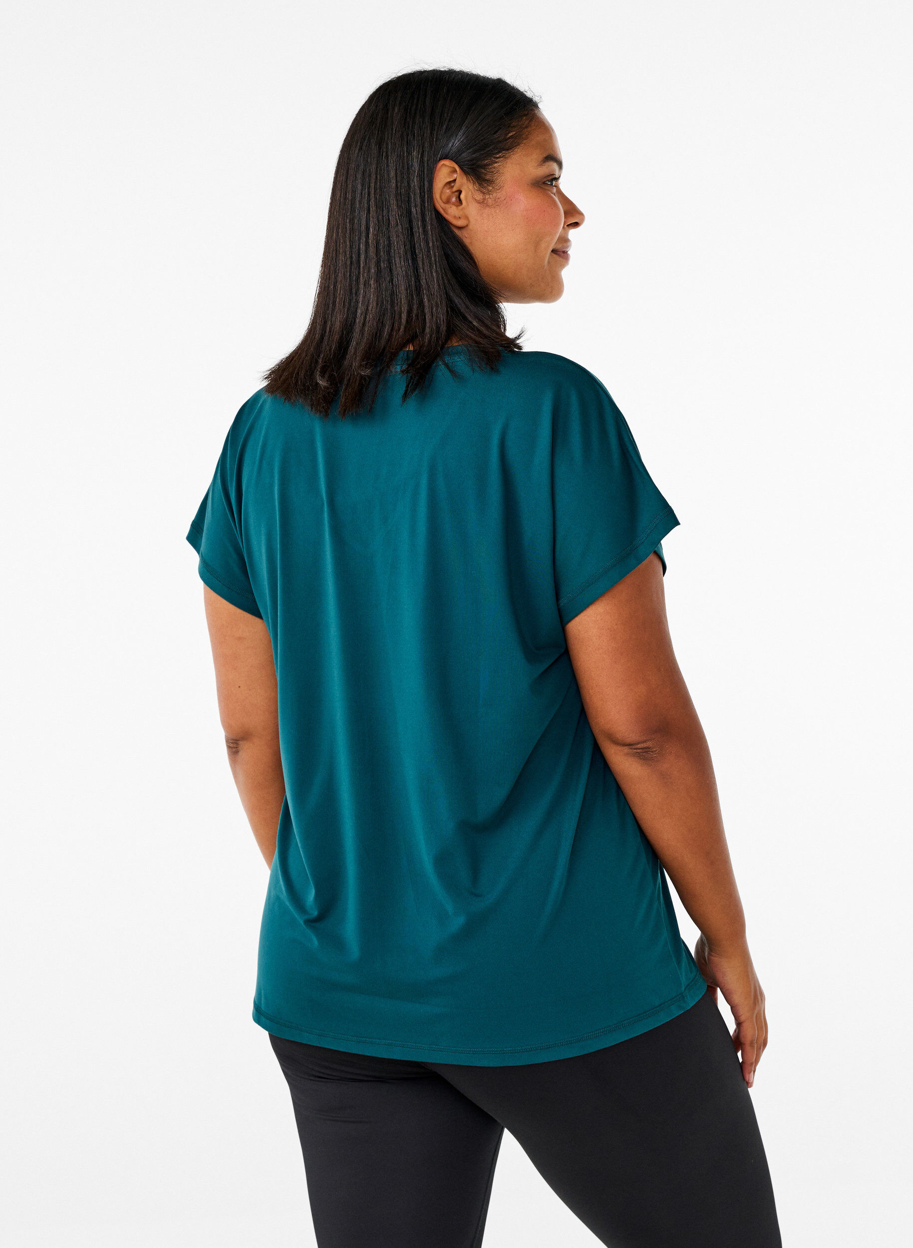 ZizziLosse trainingsshirt met v-hals, Groen, Model image number 2