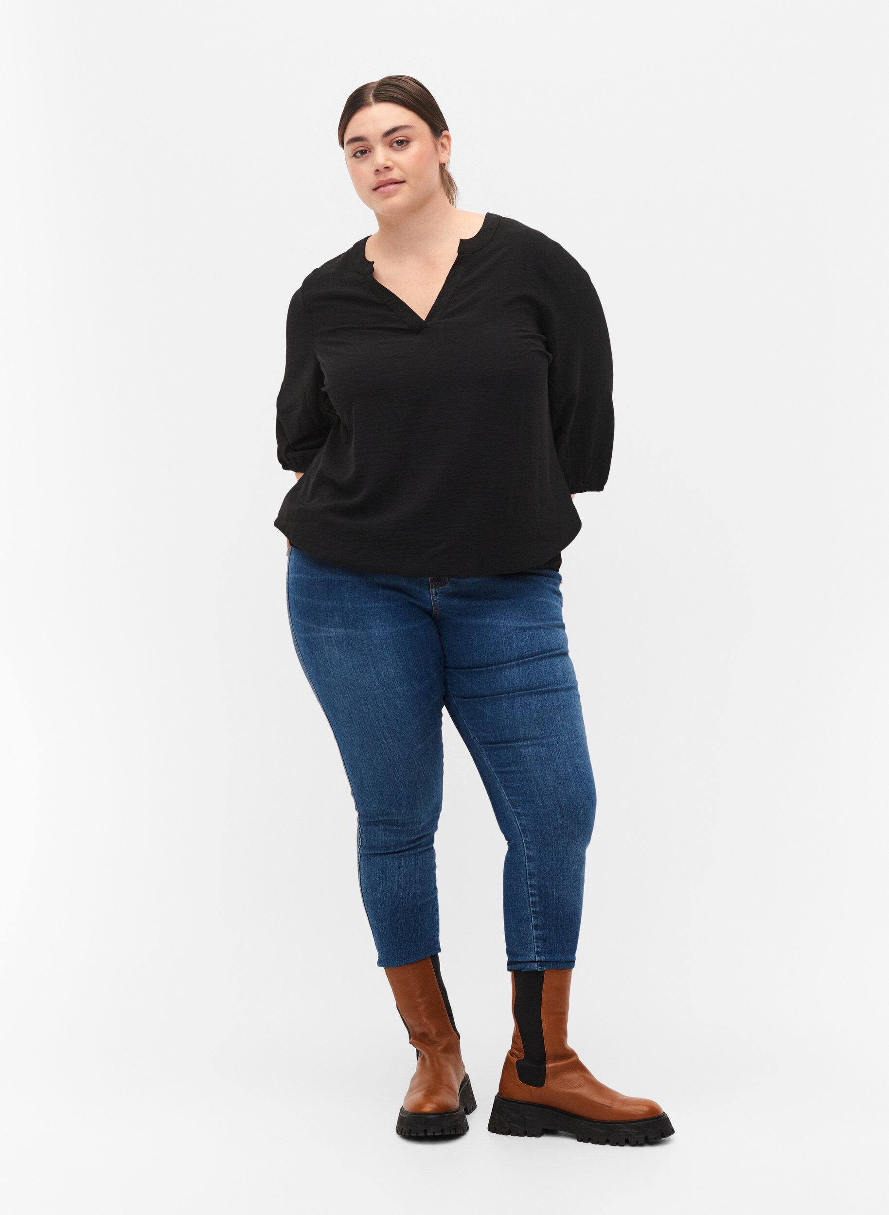 Zizzi Blouse &agrave; smocks et manches 3/4, Black, Model image number 2
