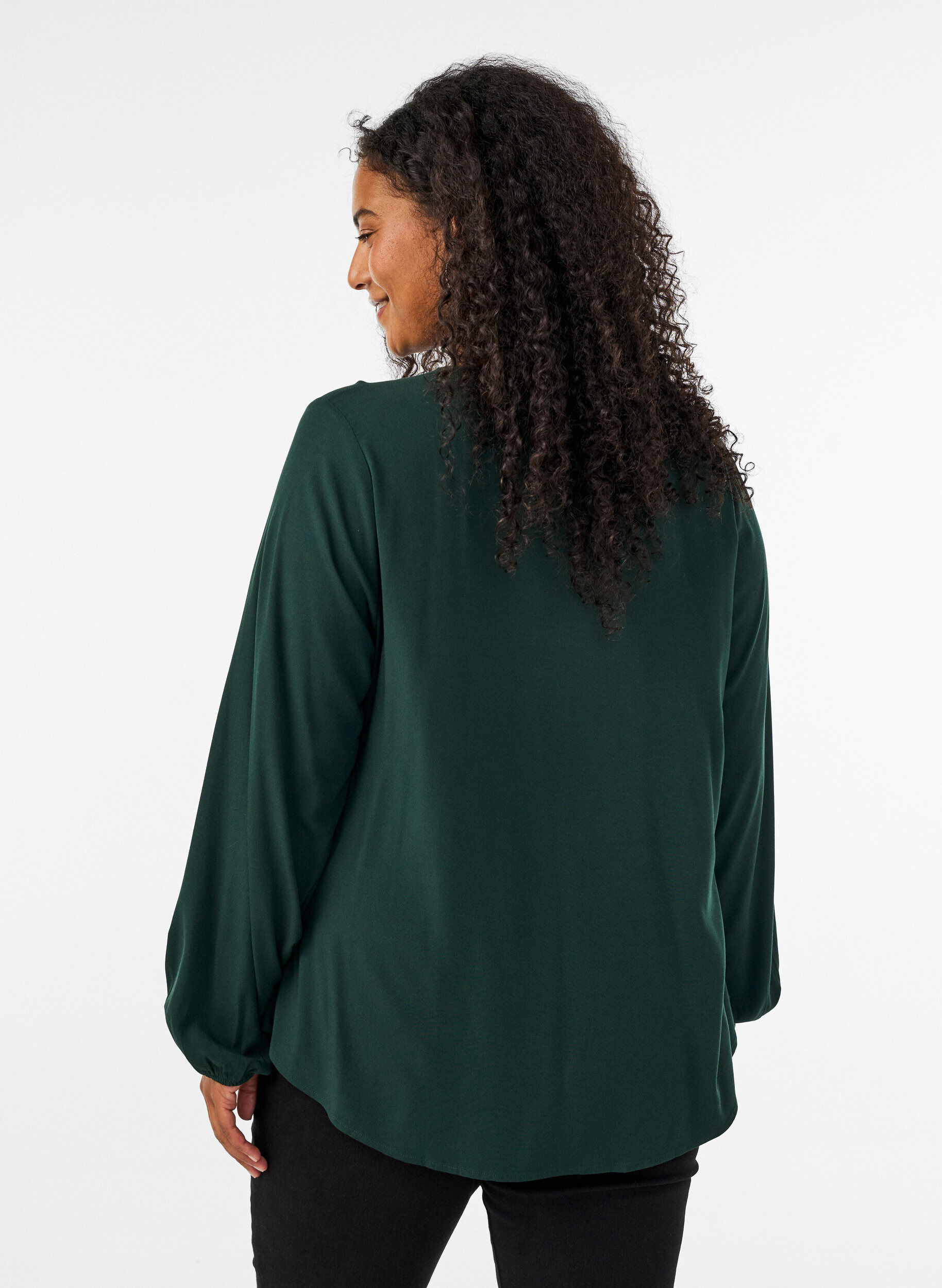 ZizziViscose blouse met V-hals en afgeronde zoom, Groen, Model image number 2