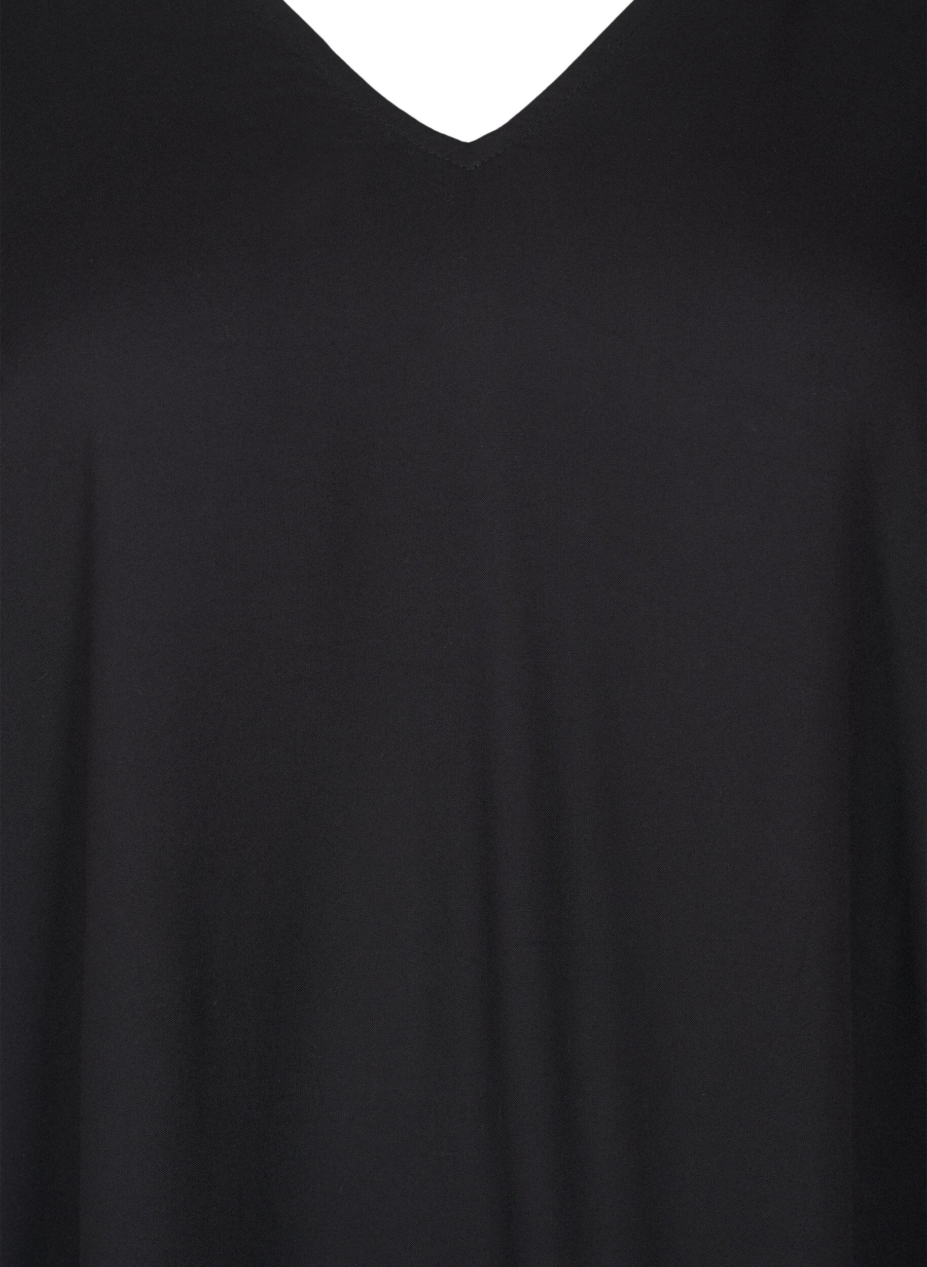 Zizzi Robe de plage avec d&eacute;tail sur l'&eacute;paule en viscose, Noir, Packshot image number 2