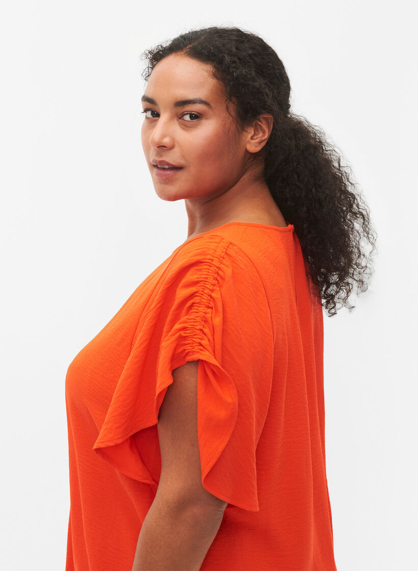 Blouse à manches courtes avec des plis., Orange.com, Model image number 2