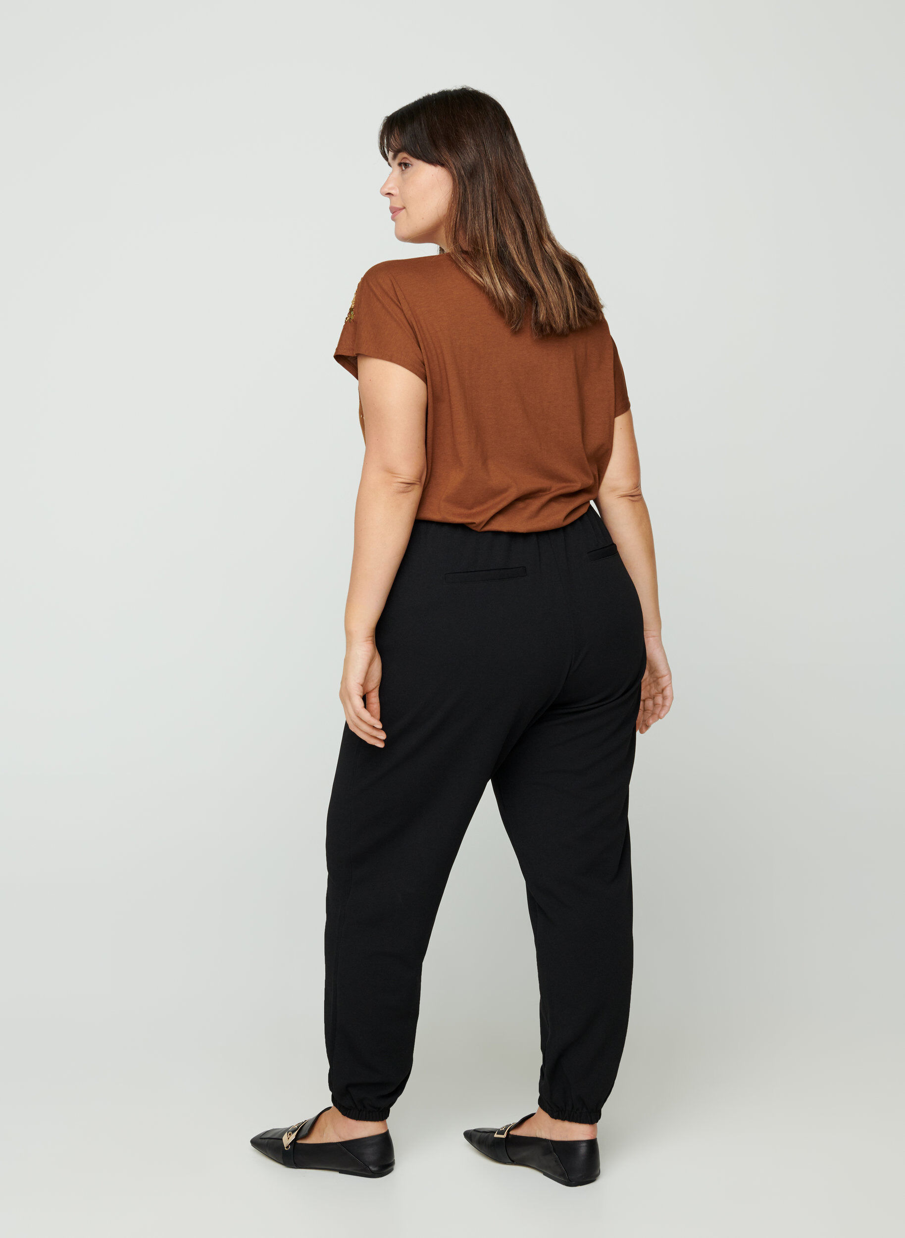 Zizzi Pantalon ample avec poches, Black, Model image number 0
