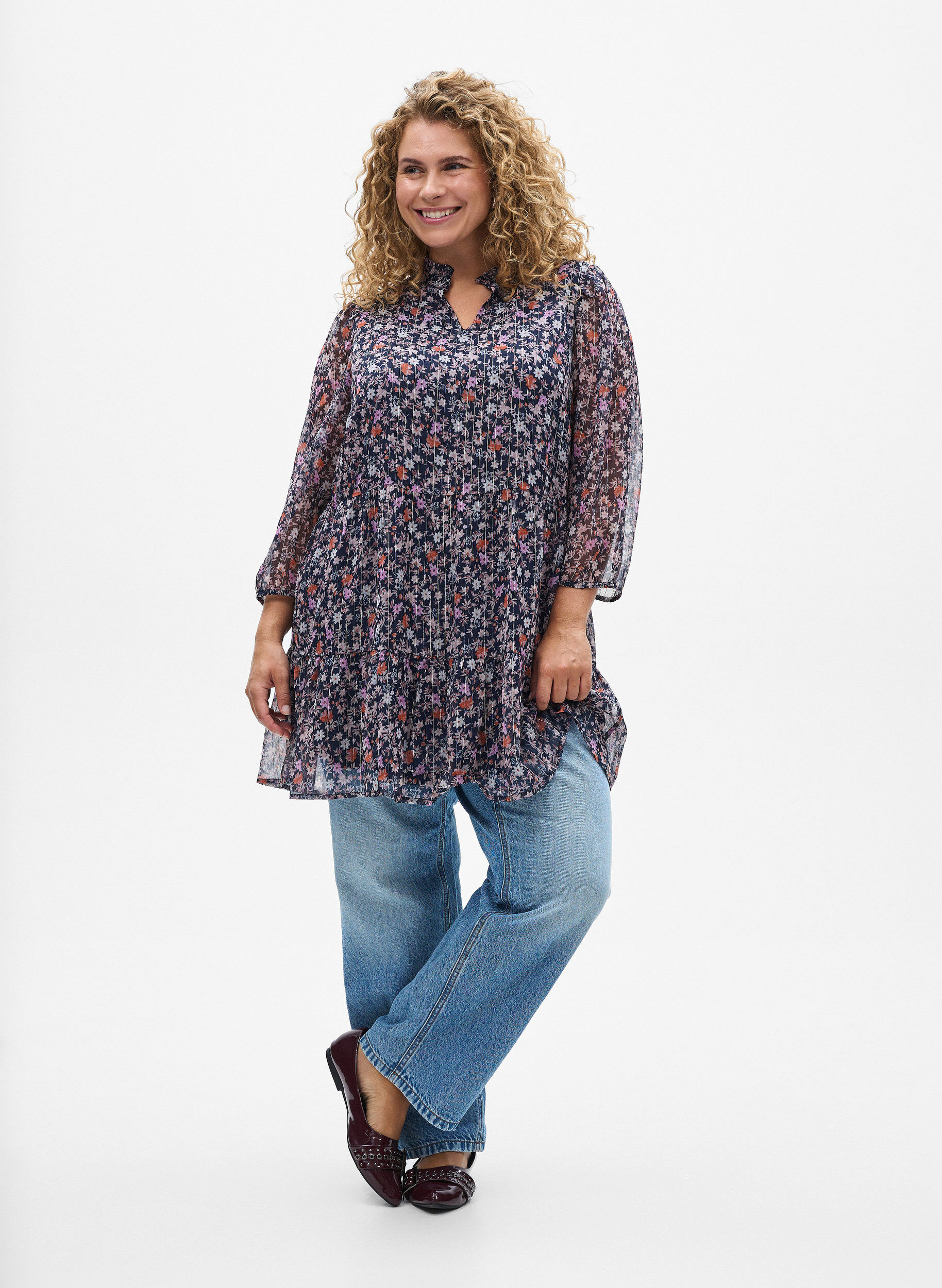 ZizziTunic met bloemenprint en glitterdraden, Blauw, Model image number 1
