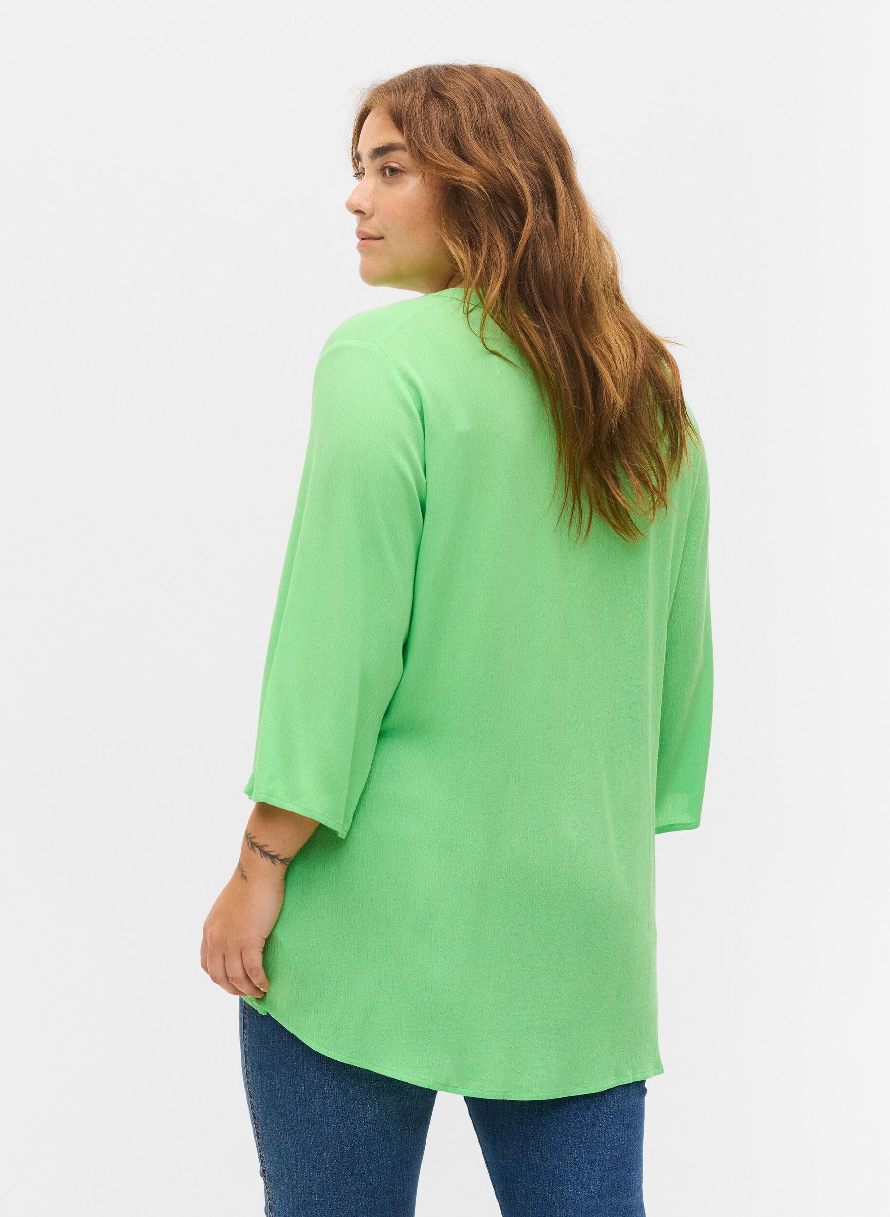ZizziViscose top met 3.4 mouwen en v-hals, Summer Green, Model image number 1