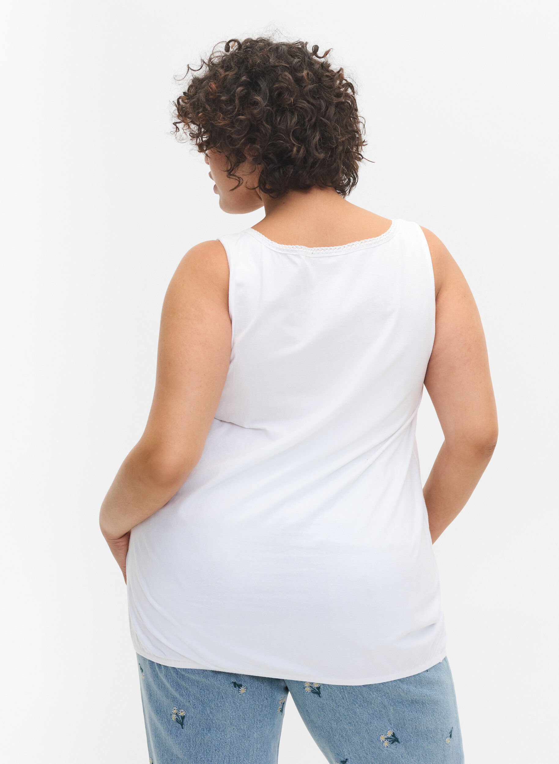 ZizziKatoenen top met ronde hals en kanten rand, Bright White, Model image number 1