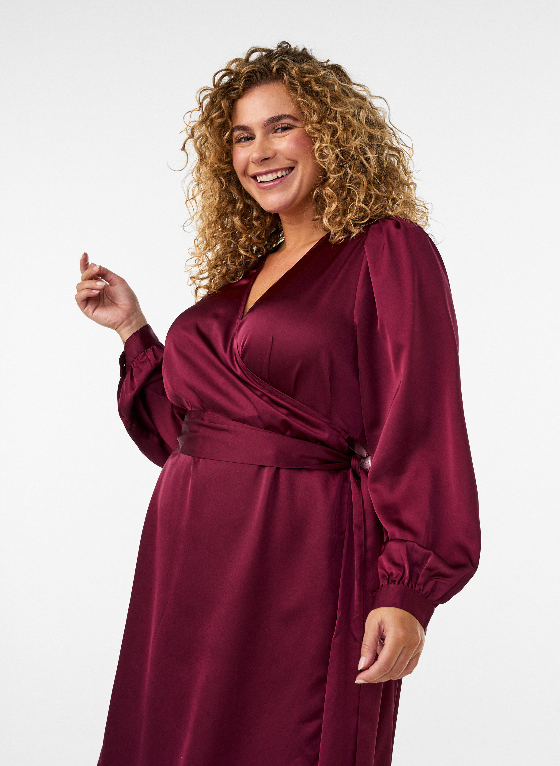ZizziKorte satijnen jurk met wikkeldesign, Rood, Model image number 2