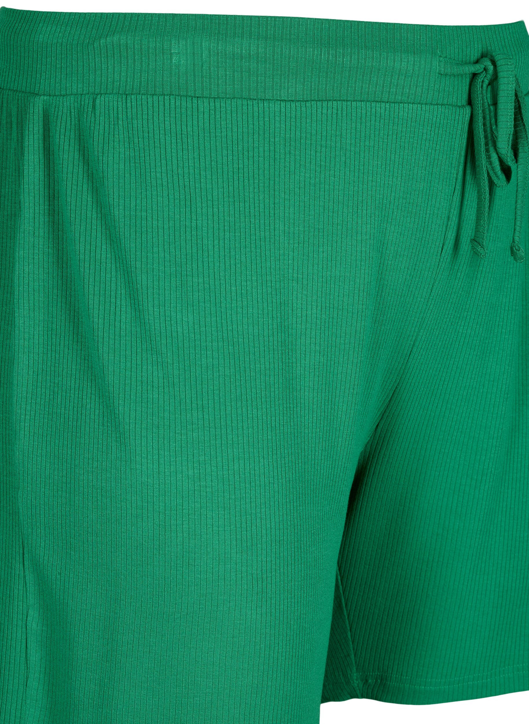 ZizziLosvallende korte broek van viscose met ribbels, Jolly Green, Packshot image number 2