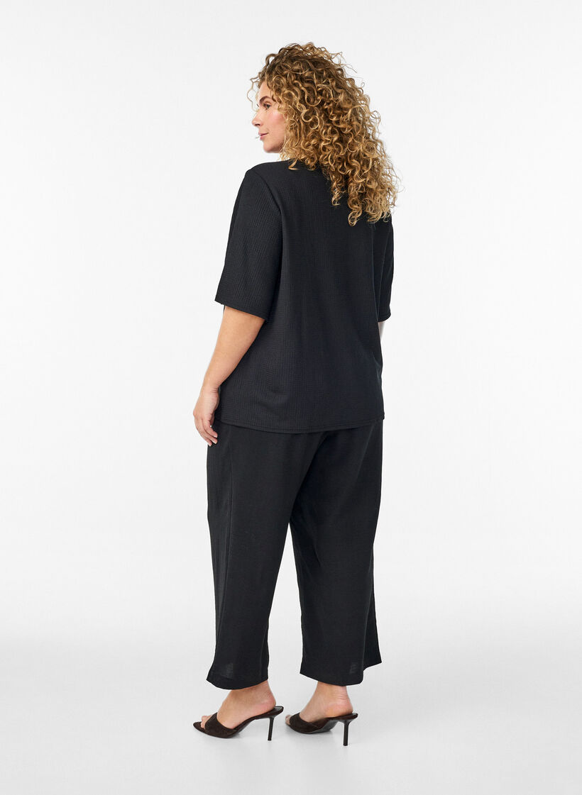 Jupe-culotte taille haute avec dos &eacute;lastiqu&eacute;, Noir, Model image number 1