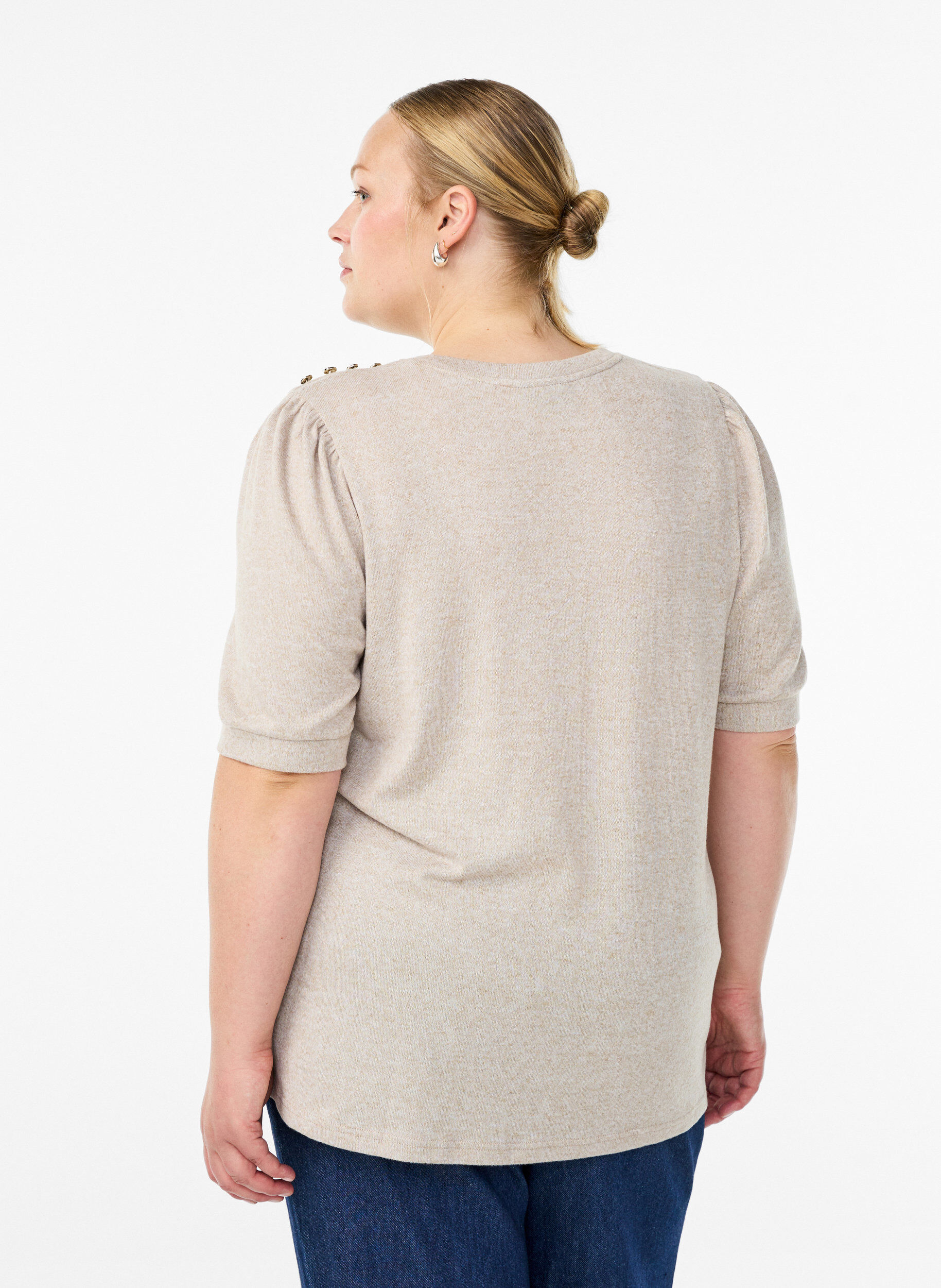 ZizziChemisier avec d&eacute;tails boutons et manches courtes bouffantes, Beige, Model image number 2