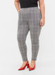 Pantalon court Maddison à carreaux, Black Check, Model image number 2