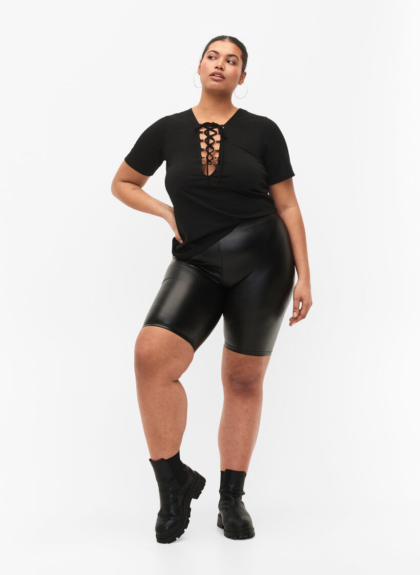 Short taille haute brillant et ajusté, Black, Model image number 3