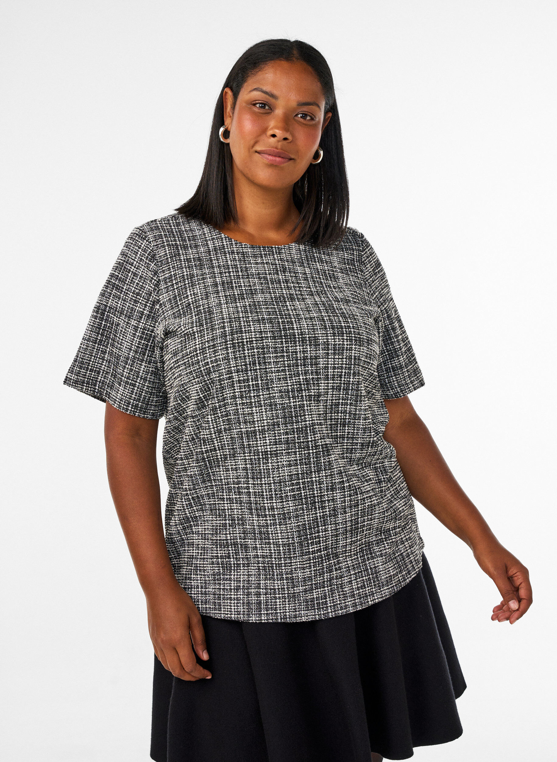 Blouse avec d&eacute;tail boutonn&eacute;, Vanille, Model