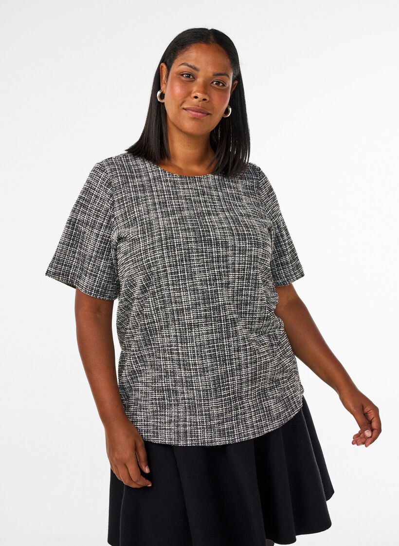Blouse avec d&eacute;tail boutonn&eacute;, Vanille, Model image number 0