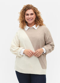 Blouse tricotée à encolure ronde et à blocs de couleurs, Simply Taupe Comb, Model