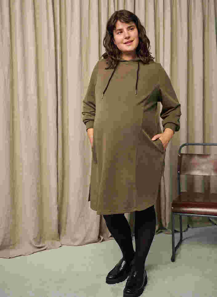 Robe pull de grossesse à capuche, Ivy Green, Image