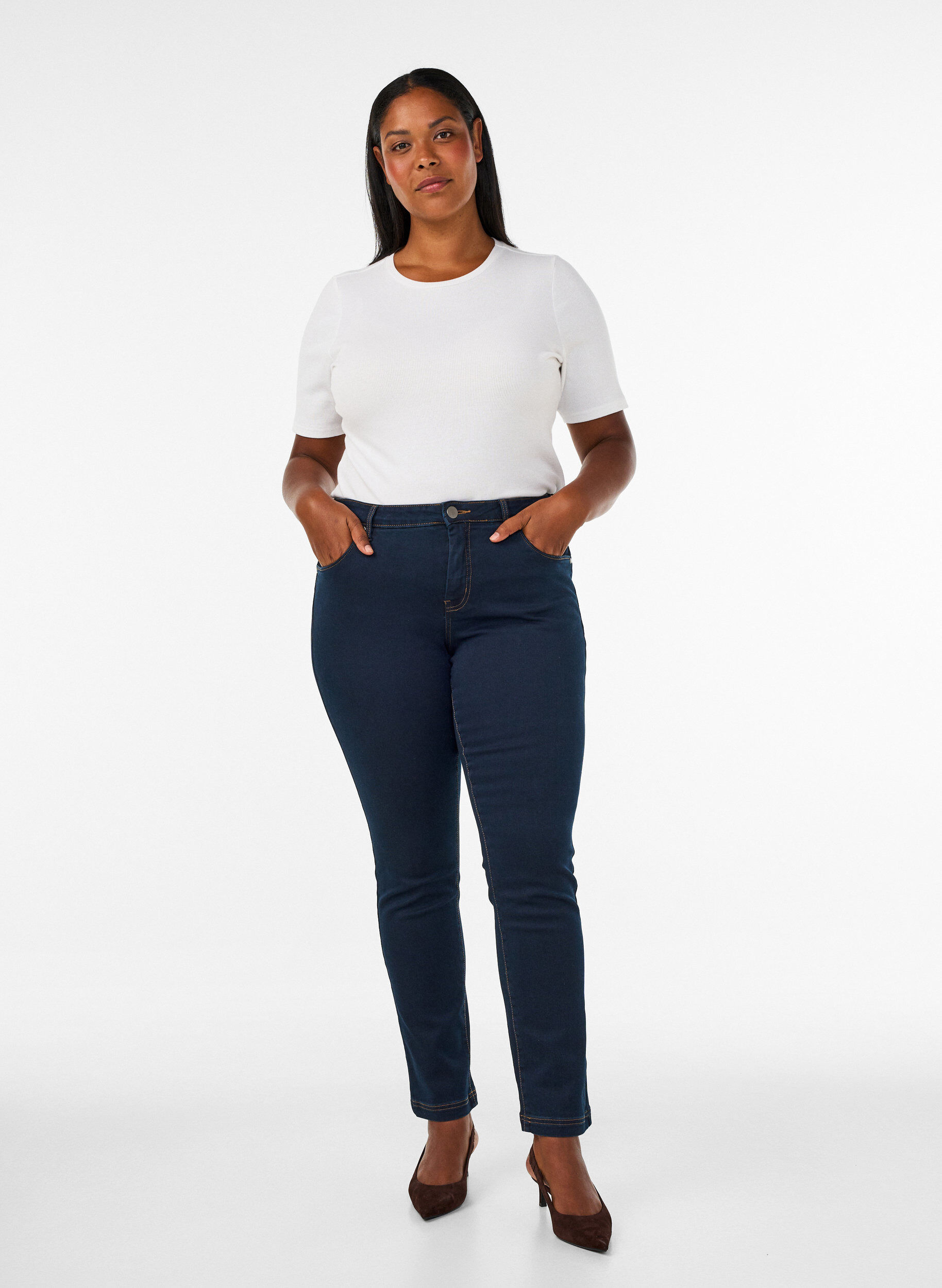 ZizziJeans Emily Slim fit &agrave; taille r&eacute;guli&egrave;re, Bleu, Model image number 1