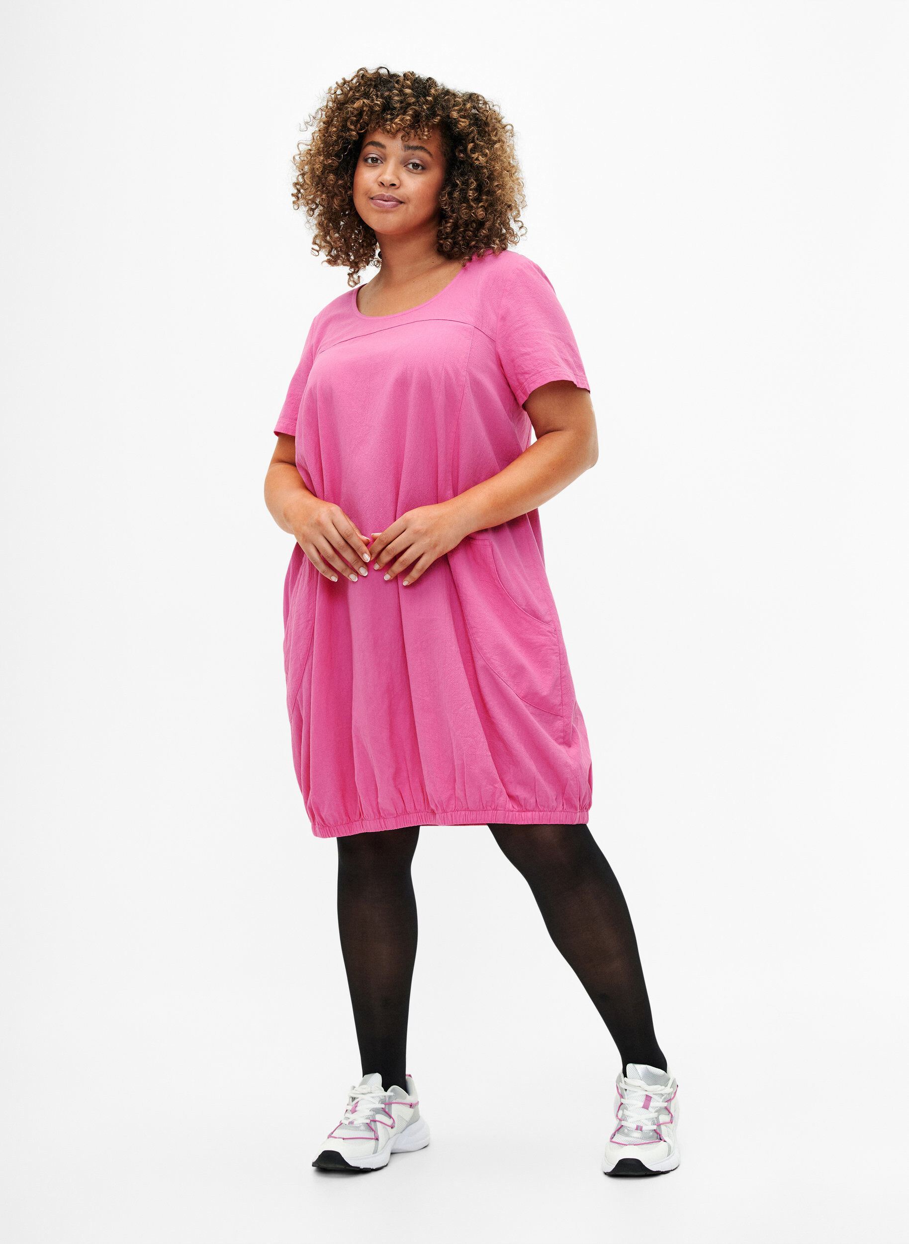ZizziRobe en coton &agrave; manches courtes, Rose, Model image number 1