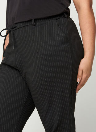 Pantalon Maddison avec rayures, Black w lurex, Model image number 1