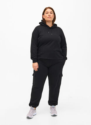 Pantalon de survêtement avec poches cargo, Black, Model image number 2