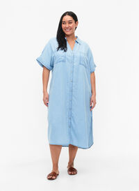 Robes à manches courtes en lyocell (TENCEL™), Light blue denim, Model