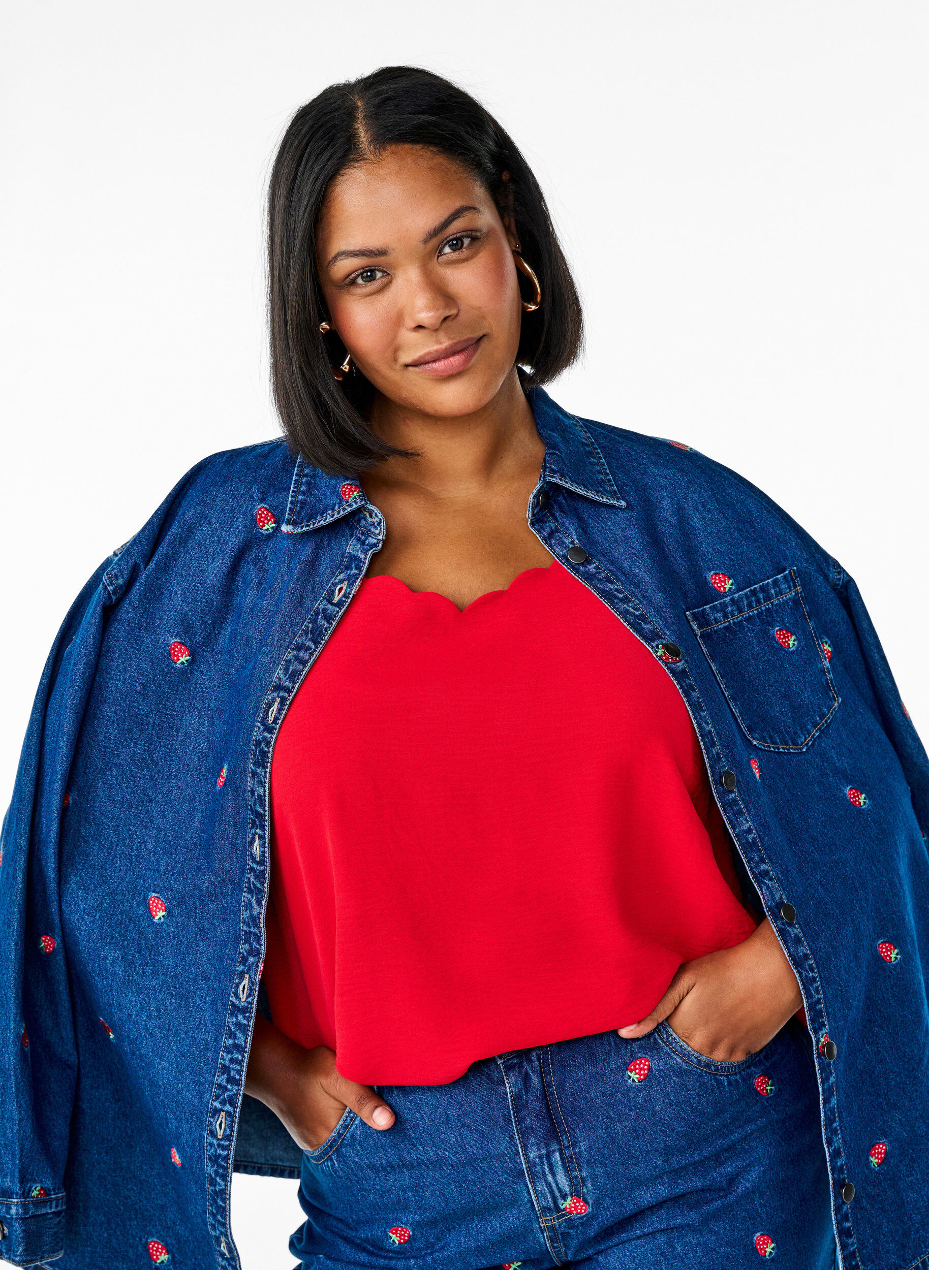 ZizziDenim shirt met geborduurde aardbeien, Blauw, Model image number 3