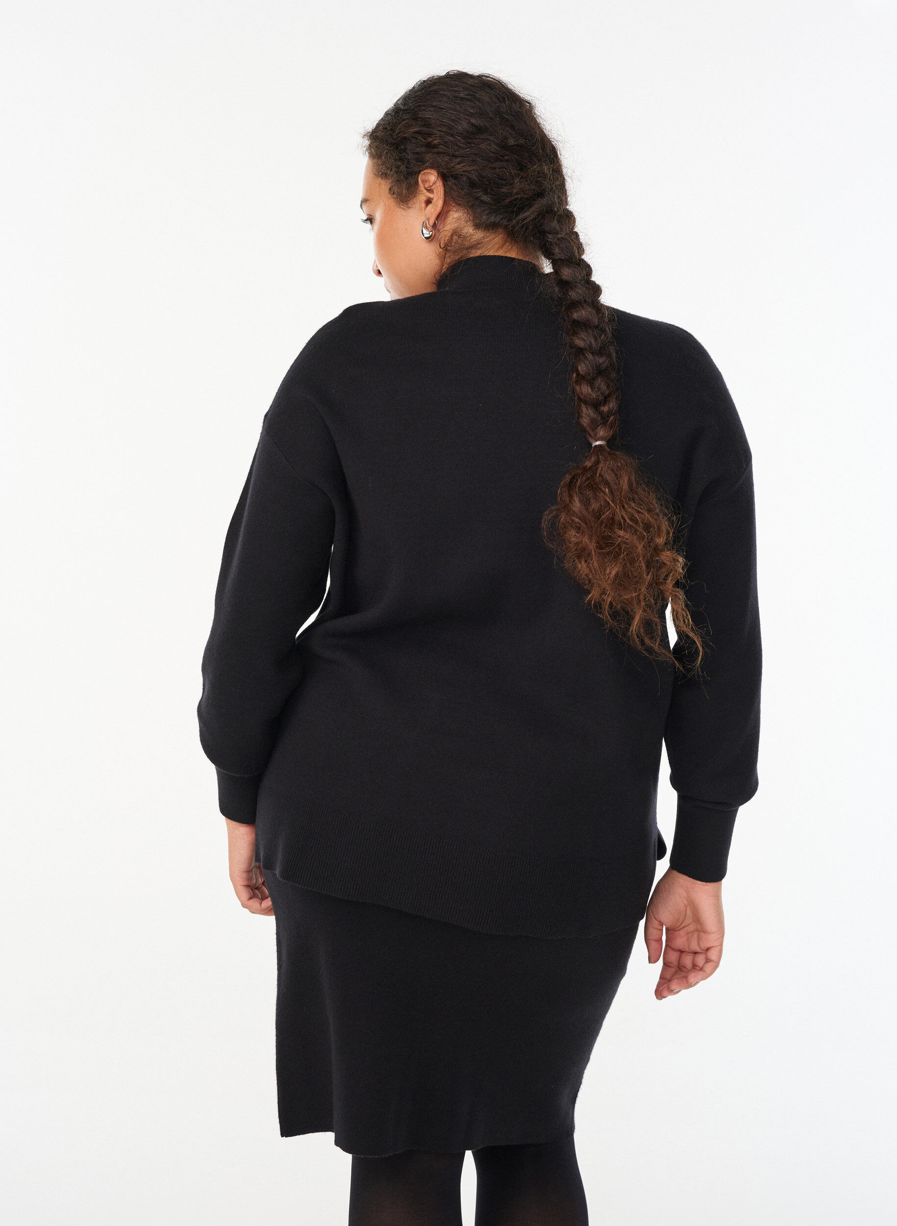 Zizzi Blouse en maille &agrave; col montant, Noir, Model image number 2